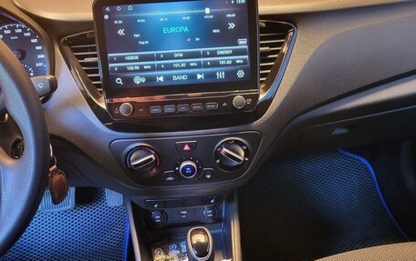 Hyundai Solaris II рестайлинг, 2022 год, 1 870 000 рублей, 4 фотография