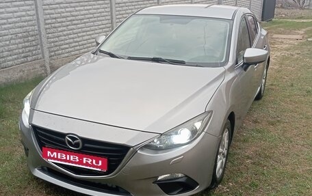 Mazda 3, 2014 год, 1 250 000 рублей, 2 фотография