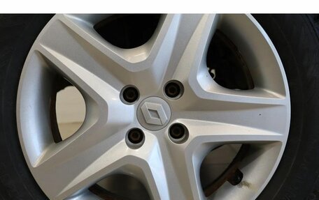 Renault Sandero II рестайлинг, 2017 год, 979 000 рублей, 17 фотография