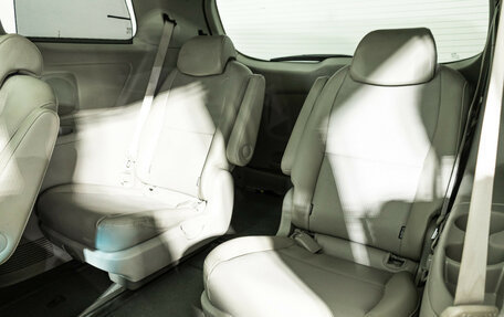 KIA Carnival III, 2017 год, 2 549 585 рублей, 24 фотография