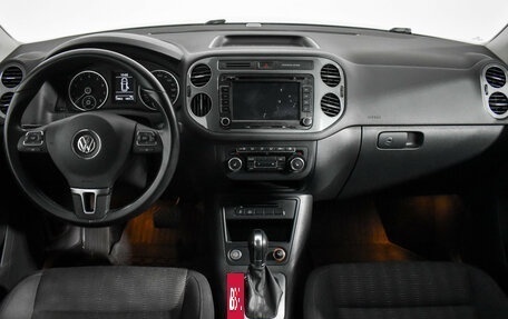 Volkswagen Tiguan I, 2015 год, 1 839 000 рублей, 17 фотография