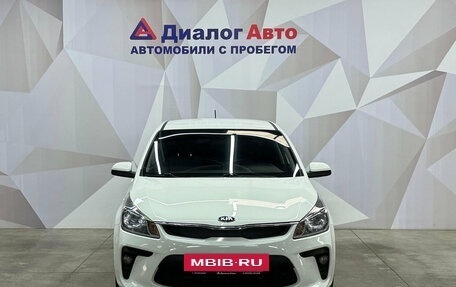 KIA Rio IV, 2018 год, 1 330 000 рублей, 2 фотография