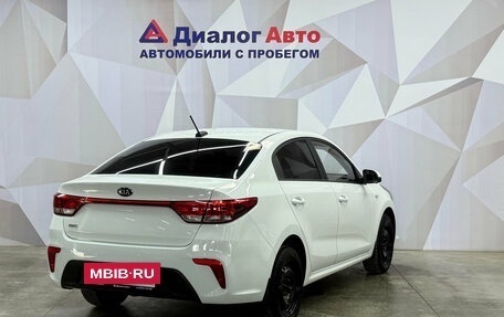KIA Rio IV, 2018 год, 1 330 000 рублей, 6 фотография