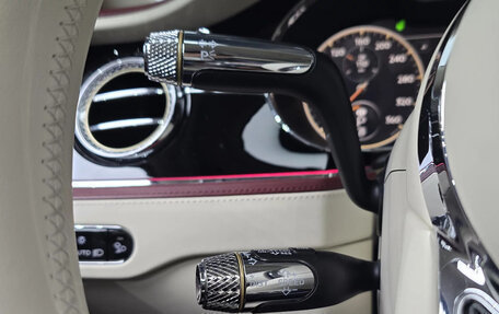 Bentley Flying Spur, 2022 год, 24 900 000 рублей, 14 фотография