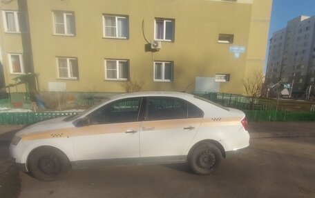 Skoda Rapid I, 2016 год, 380 000 рублей, 3 фотография