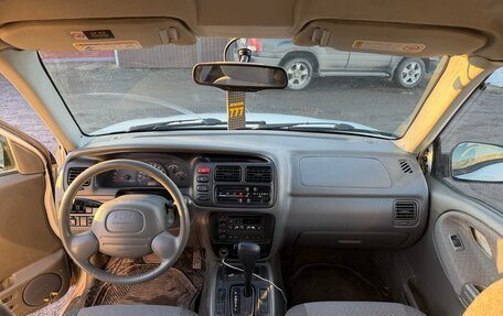 Chevrolet Tracker II, 2000 год, 310 000 рублей, 4 фотография