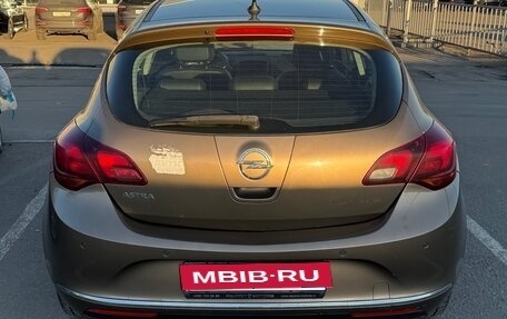 Opel Astra J, 2013 год, 767 000 рублей, 3 фотография