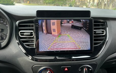 Hyundai Solaris II рестайлинг, 2022 год, 1 950 000 рублей, 5 фотография