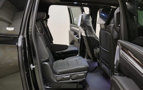 Cadillac Escalade V, 2025 год, 23 990 000 рублей, 6 фотография