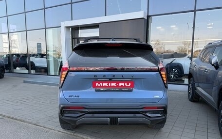 Geely Atlas, 2024 год, 2 950 000 рублей, 3 фотография