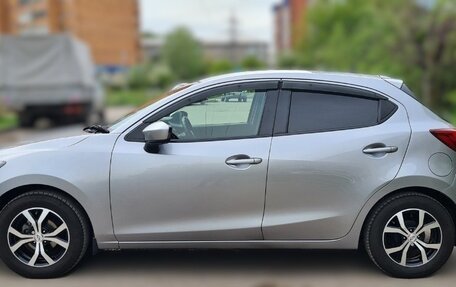 Mazda Demio IV, 2016 год, 1 050 000 рублей, 5 фотография