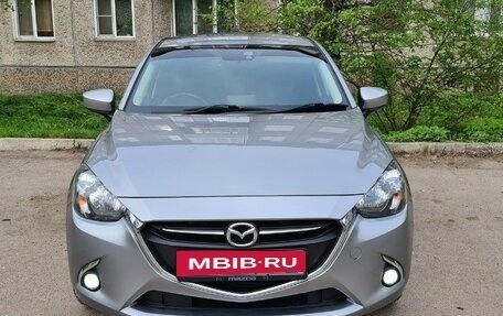 Mazda Demio IV, 2016 год, 1 050 000 рублей, 4 фотография