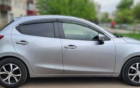 Mazda Demio IV, 2016 год, 1 050 000 рублей, 10 фотография