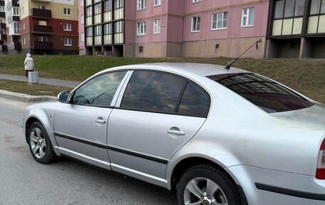 Skoda Superb III рестайлинг, 2007 год, 335 000 рублей, 5 фотография