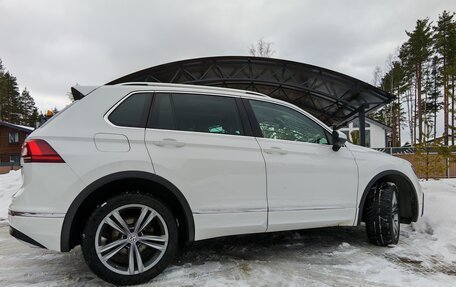 Volkswagen Tiguan II, 2019 год, 3 000 000 рублей, 3 фотография