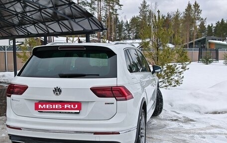 Volkswagen Tiguan II, 2019 год, 3 000 000 рублей, 5 фотография