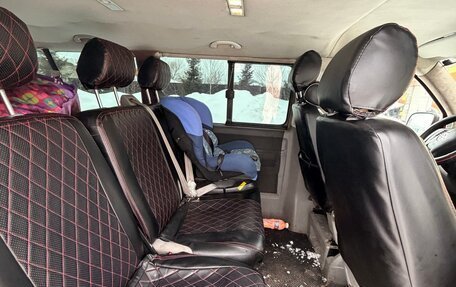 Volkswagen Transporter T5 рестайлинг, 2004 год, 750 000 рублей, 13 фотография