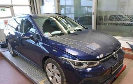 Volkswagen Golf VIII, 2022 год, 2 325 000 рублей, 4 фотография