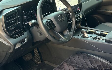 Lexus RX IV рестайлинг, 2023 год, 8 600 000 рублей, 17 фотография