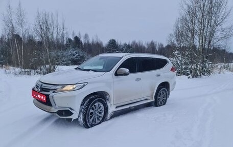 Mitsubishi Pajero Sport III рестайлинг, 2019 год, 2 800 000 рублей, 1 фотография