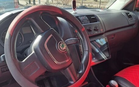 Skoda Fabia II, 2011 год, 520 000 рублей, 5 фотография