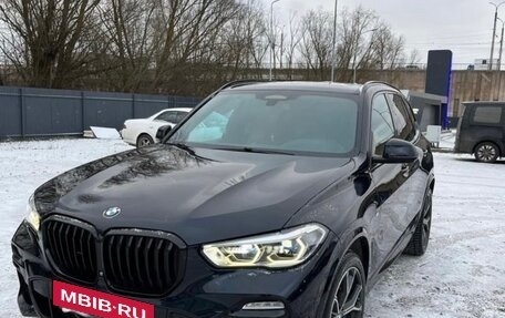 BMW X5, 2018 год, 6 990 000 рублей, 3 фотография