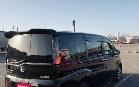 Honda Stepwgn IV, 2015 год, 1 880 000 рублей, 4 фотография