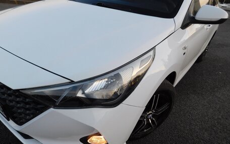 Hyundai Solaris II рестайлинг, 2021 год, 1 500 000 рублей, 5 фотография