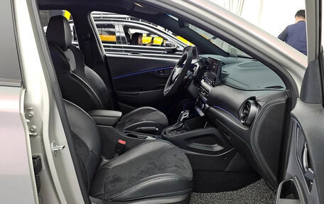 Hyundai Kona I, 2023 год, 1 880 060 рублей, 6 фотография