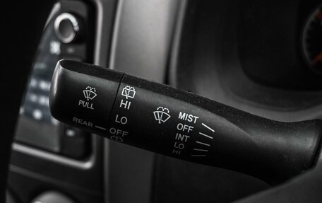 Toyota Corolla, 2011 год, 999 000 рублей, 13 фотография