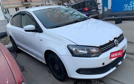 Volkswagen Polo VI (EU Market), 2012 год, 575 000 рублей, 2 фотография