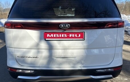 KIA Carnival, 2020 год, 4 000 000 рублей, 7 фотография