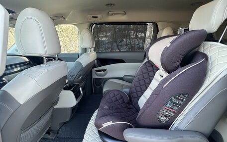 KIA Carnival, 2020 год, 4 000 000 рублей, 20 фотография