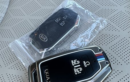 KIA Carnival, 2020 год, 4 000 000 рублей, 35 фотография