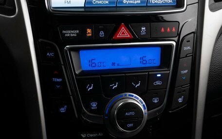 Hyundai i30 II рестайлинг, 2012 год, 999 000 рублей, 12 фотография