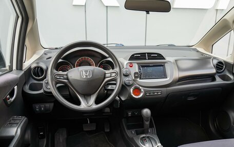 Honda Jazz II рестайлинг, 2012 год, 920 000 рублей, 6 фотография