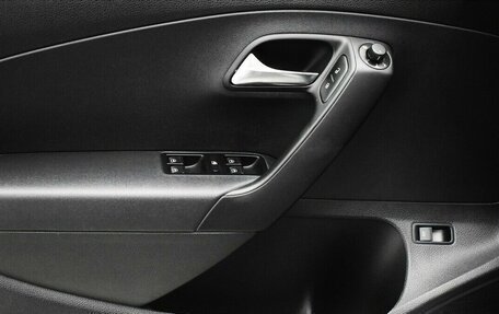 Volkswagen Polo VI (EU Market), 2018 год, 1 420 000 рублей, 10 фотография