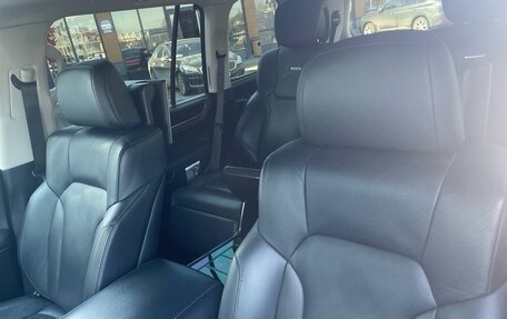 Lexus LX III, 2016 год, 8 880 000 рублей, 3 фотография