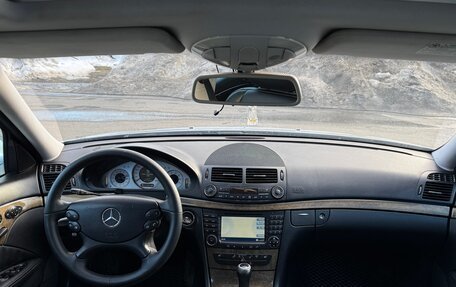 Mercedes-Benz E-Класс, 2007 год, 980 000 рублей, 10 фотография