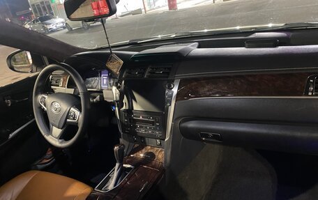 Toyota Camry, 2017 год, 2 150 000 рублей, 7 фотография