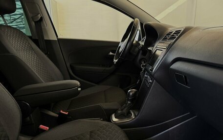 Volkswagen Polo VI (EU Market), 2018 год, 1 350 000 рублей, 12 фотография