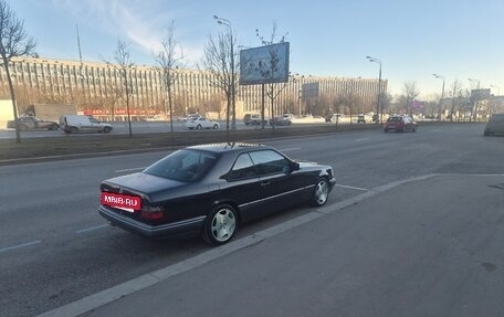 Mercedes-Benz E-Класс, 1993 год, 2 500 000 рублей, 3 фотография