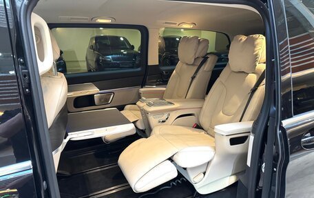 Mercedes-Benz V-Класс, 2025 год, 14 390 000 рублей, 16 фотография