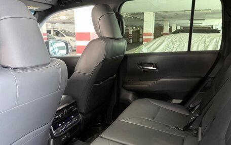 Toyota Land Cruiser, 2021 год, 12 500 000 рублей, 10 фотография