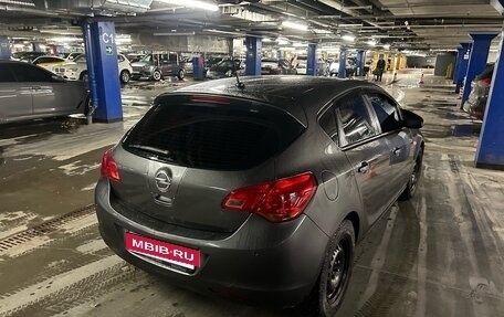 Opel Astra J, 2011 год, 645 000 рублей, 4 фотография