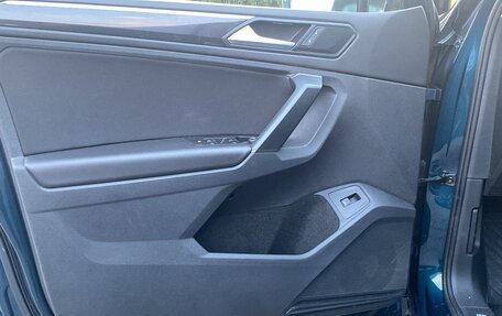 Volkswagen Tiguan II, 2022 год, 3 200 000 рублей, 8 фотография