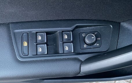 Volkswagen Tiguan II, 2022 год, 3 200 000 рублей, 9 фотография