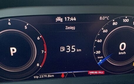 Volkswagen Tiguan II, 2022 год, 3 200 000 рублей, 21 фотография