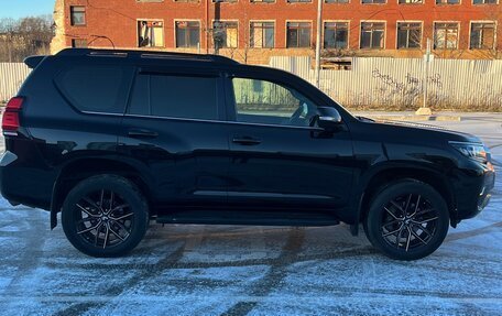 Toyota Land Cruiser Prado 150 рестайлинг 2, 2019 год, 6 300 000 рублей, 7 фотография