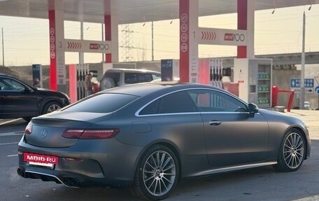 Mercedes-Benz E-Класс, 2018 год, 5 000 000 рублей, 3 фотография